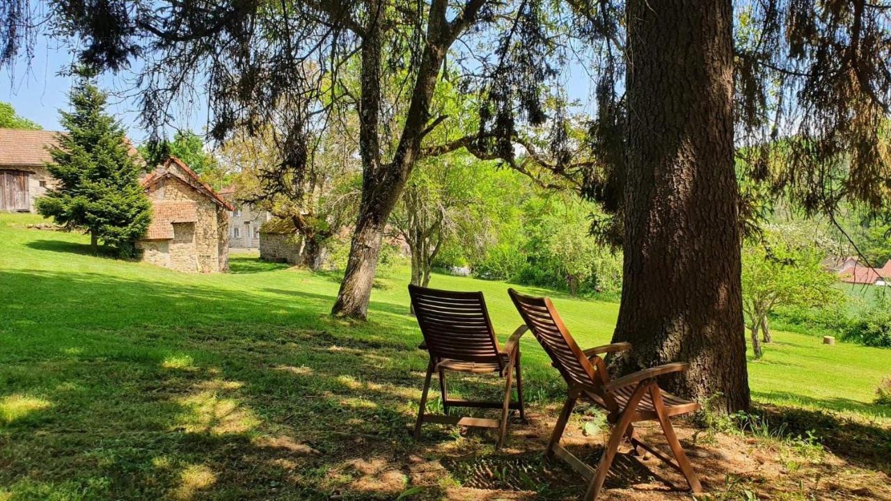 Gite Les Hauts De Villemaloux Dontreix Dış mekan fotoğraf